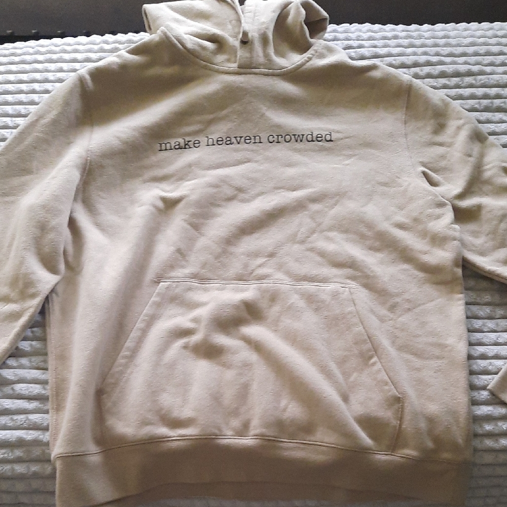 Make Heaven Crowded Mens Hoodie, Size Large, NWOT